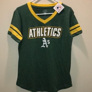 NWT Oakland A’s Baseball Team Jersey T-Shirt